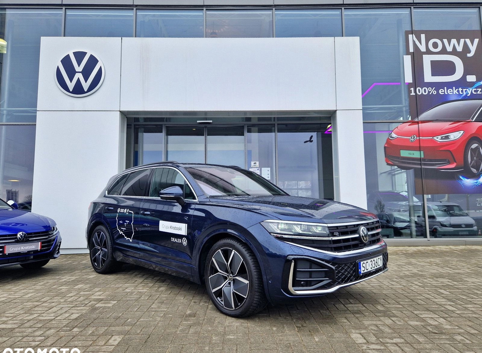 Volkswagen Touareg cena 393000 przebieg: 1900, rok produkcji 2023 z Oborniki Śląskie małe 562